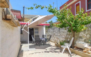 Nice home in Avola with WiFi and 1 Bedrooms, Avola